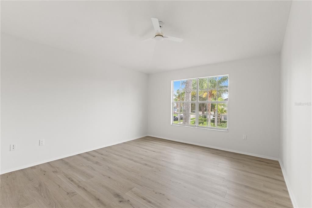 For Sale: $625,000 (4 beds, 2 baths, 2362 Square Feet)