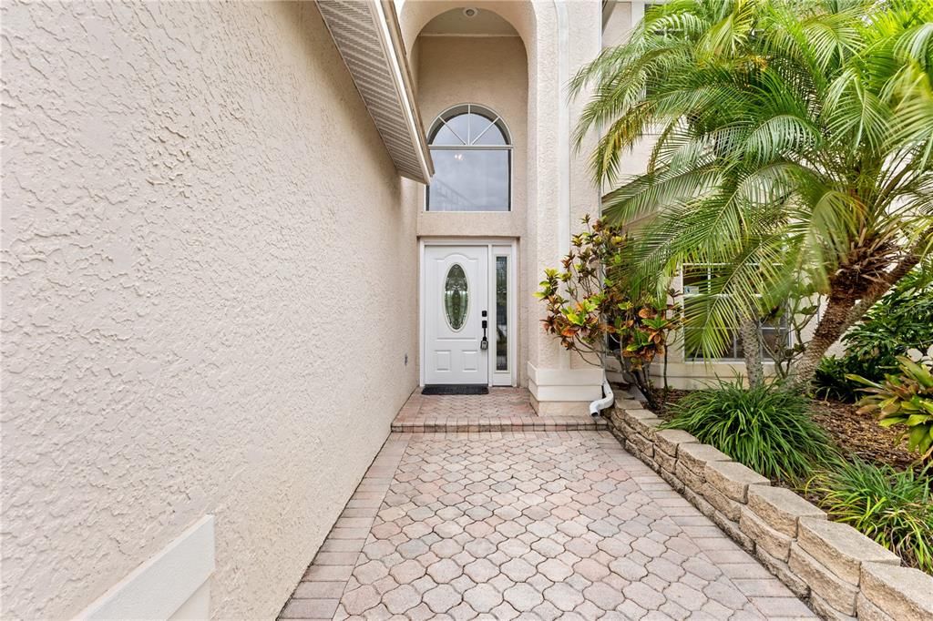 For Sale: $625,000 (4 beds, 2 baths, 2362 Square Feet)