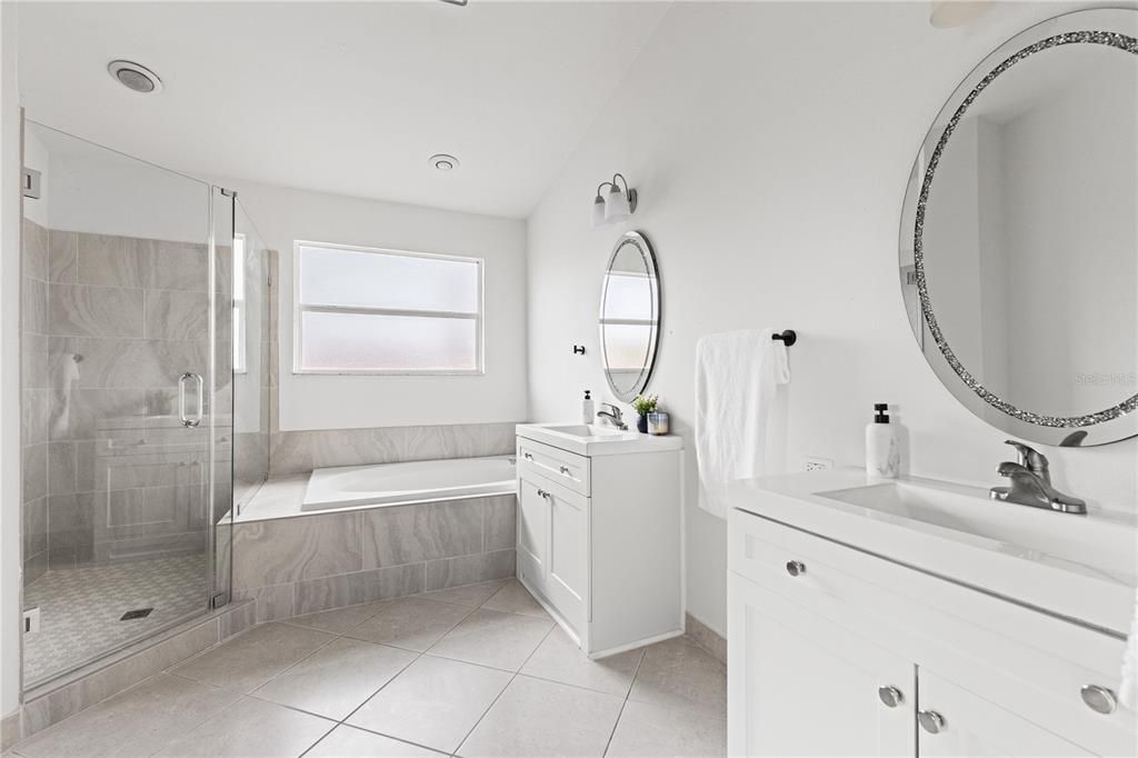 For Sale: $625,000 (4 beds, 2 baths, 2362 Square Feet)