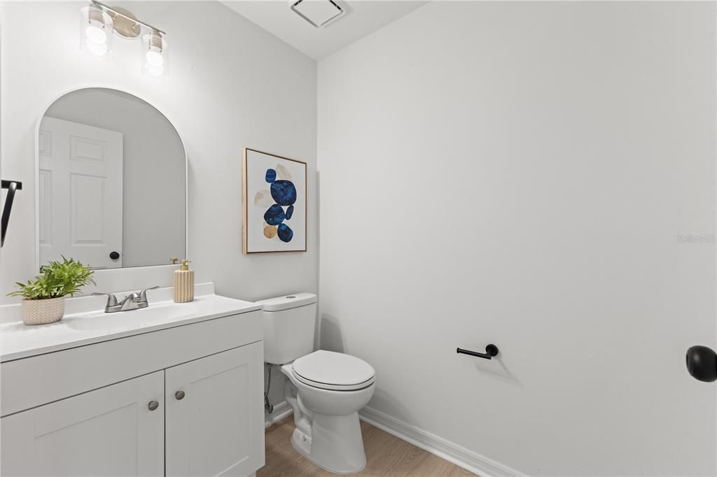 For Sale: $625,000 (4 beds, 2 baths, 2362 Square Feet)