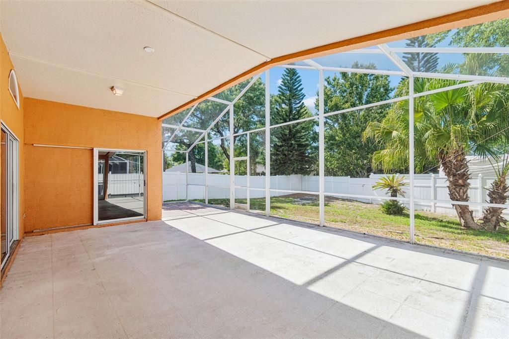 En Venta: $389,900 (3 camas, 2 baños, 1932 Pies cuadrados)
