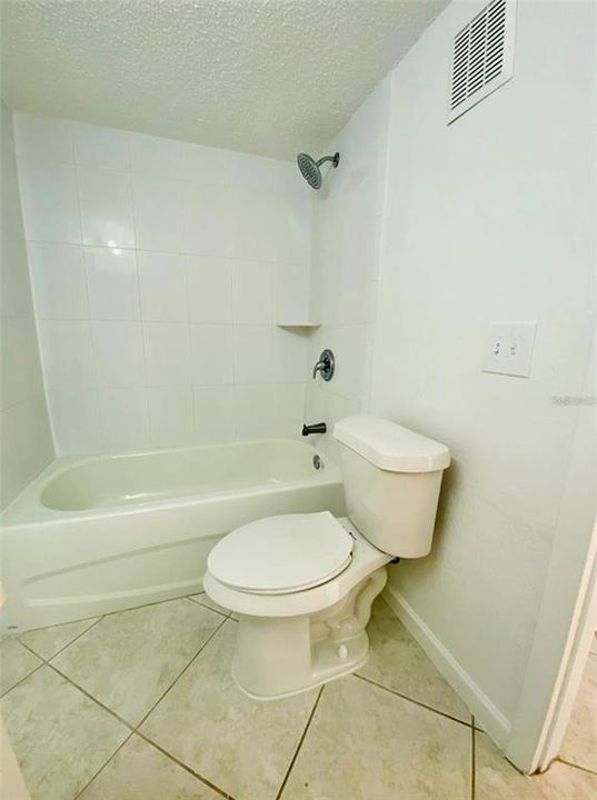 For Rent: $1,589 (1 beds, 1 baths, 710 Square Feet)