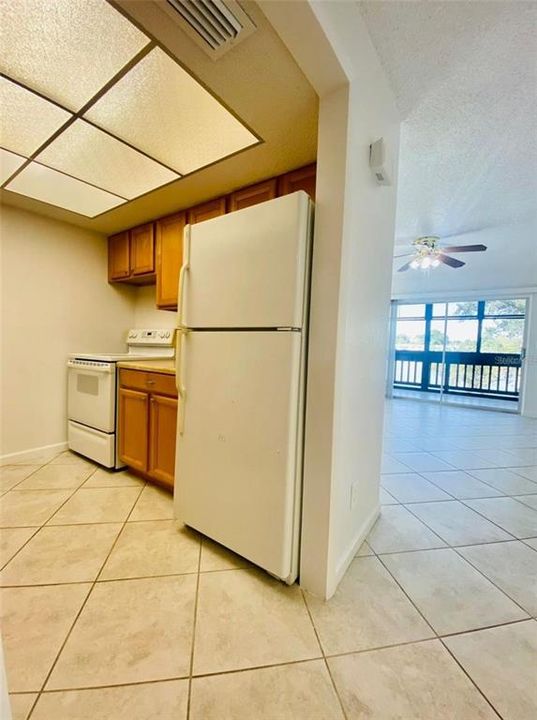 For Rent: $1,589 (1 beds, 1 baths, 710 Square Feet)