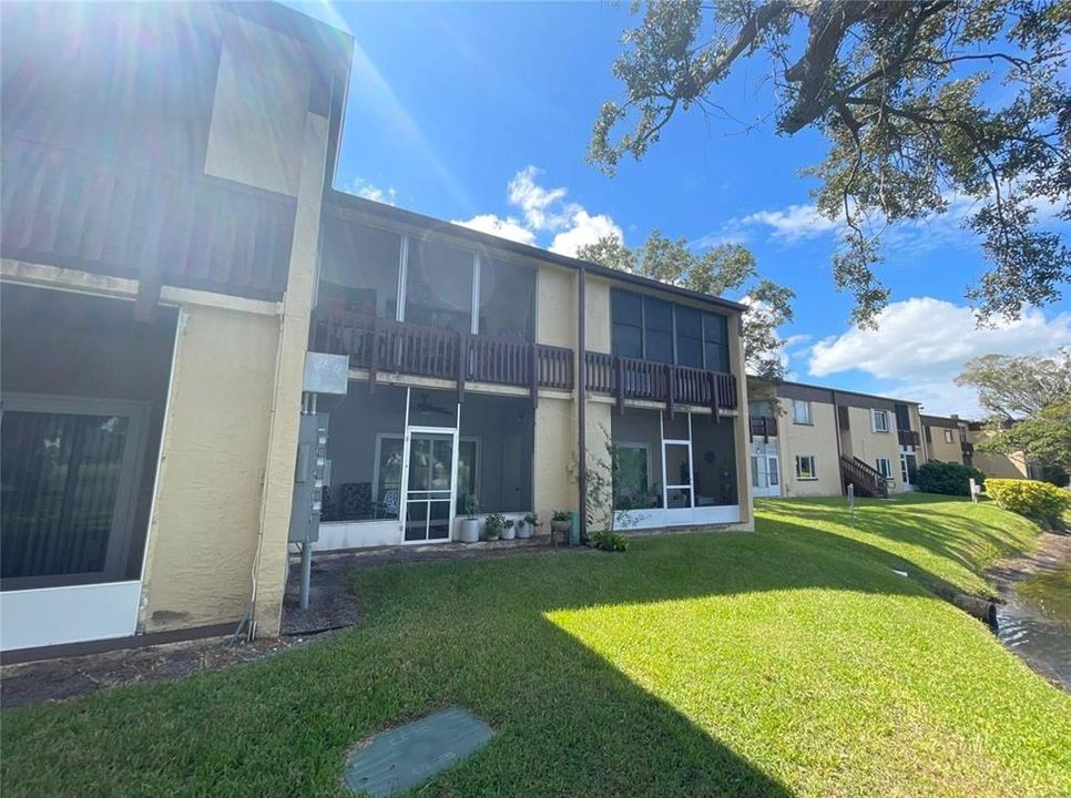 For Rent: $1,589 (1 beds, 1 baths, 710 Square Feet)
