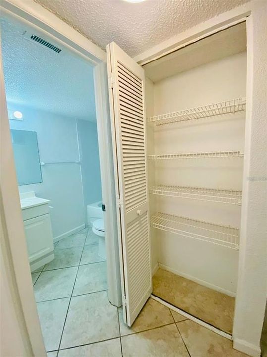 For Rent: $1,589 (1 beds, 1 baths, 710 Square Feet)