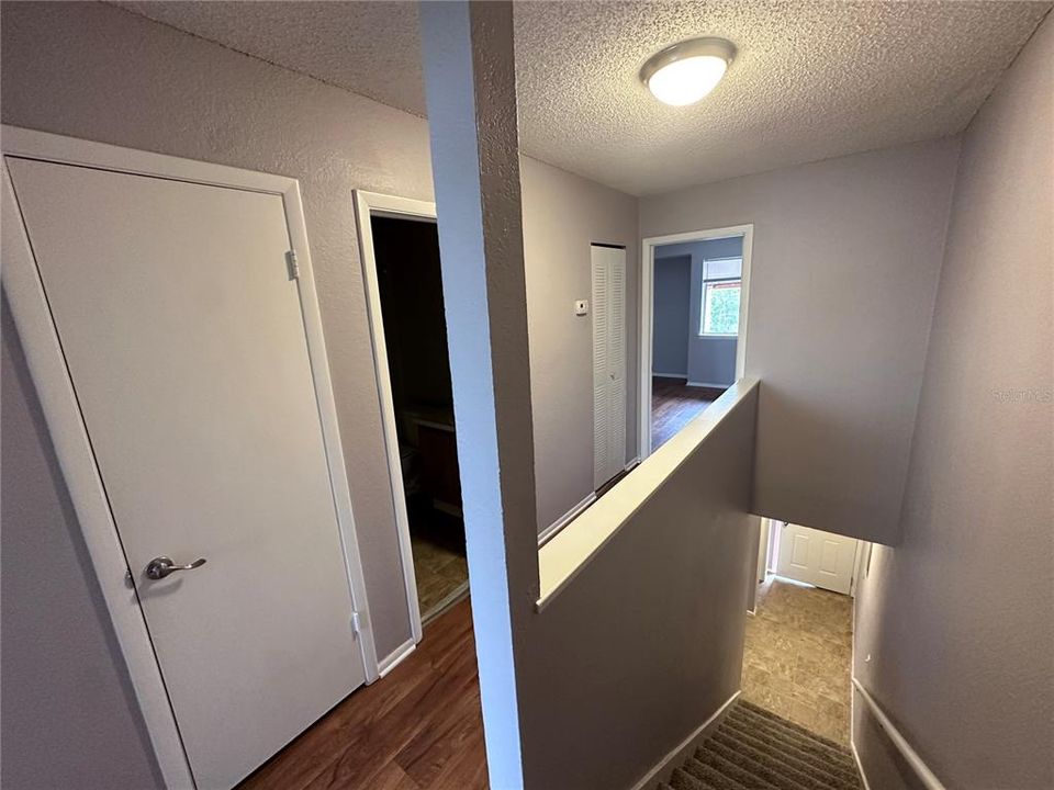 For Sale: $142,900 (2 beds, 1 baths, 1214 Square Feet)