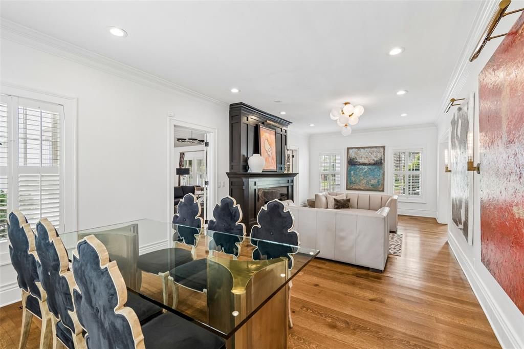 For Sale: $3,199,000 (5 beds, 5 baths, 4936 Square Feet)