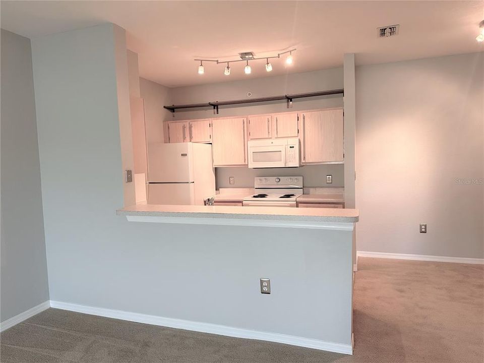 For Rent: $1,500 (1 beds, 1 baths, 820 Square Feet)