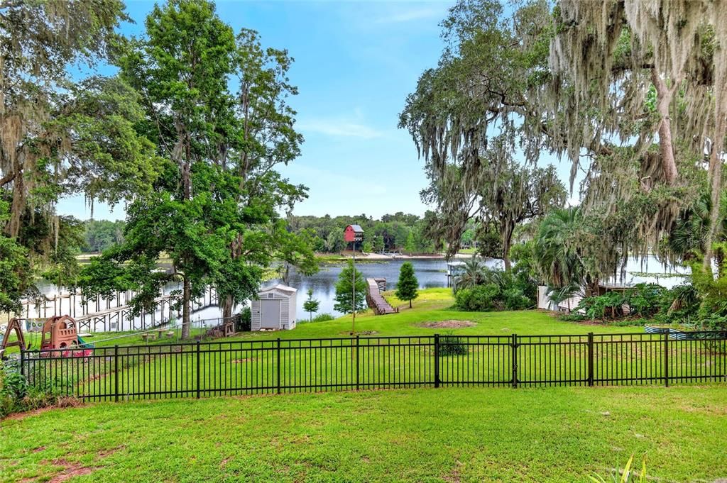 For Sale: $410,500 (3 beds, 2 baths, 1456 Square Feet)
