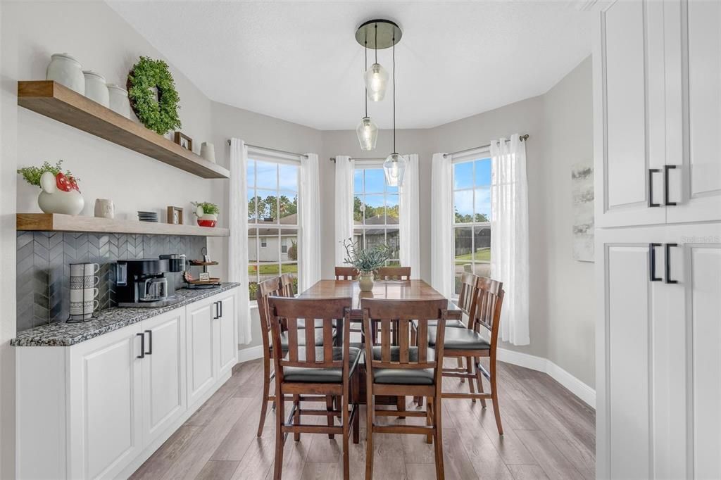 For Sale: $445,000 (4 beds, 3 baths, 1841 Square Feet)