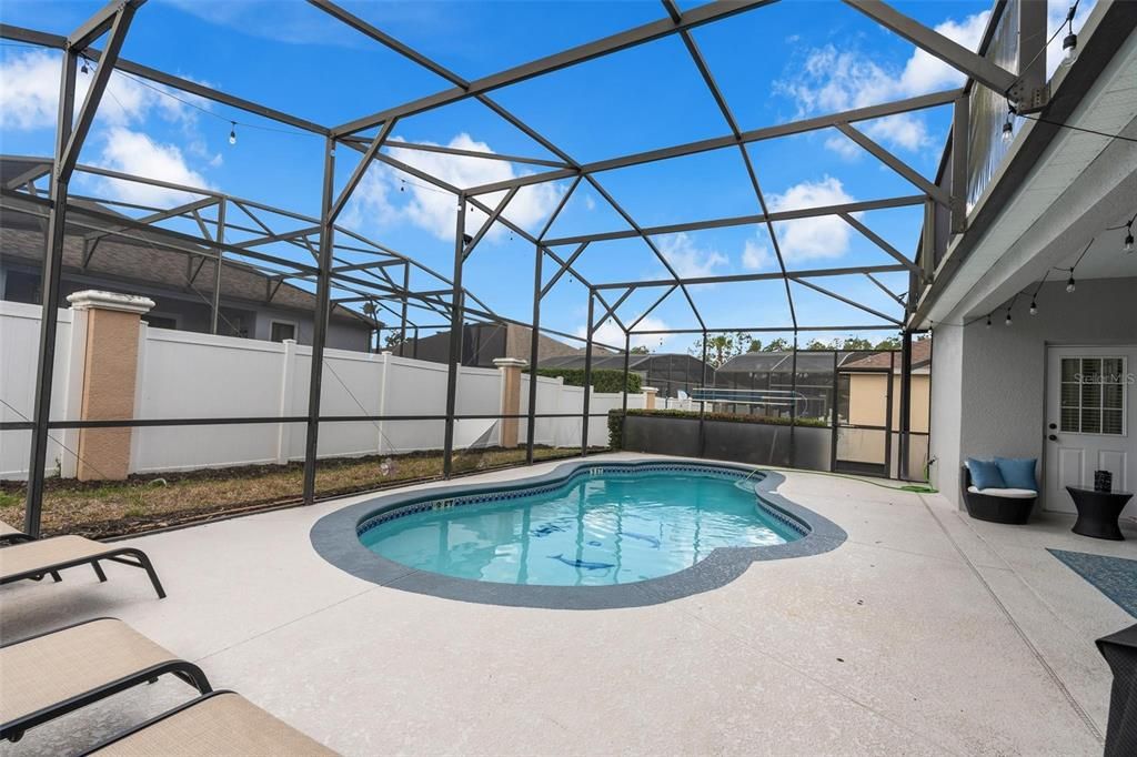 For Sale: $445,000 (4 beds, 3 baths, 1841 Square Feet)
