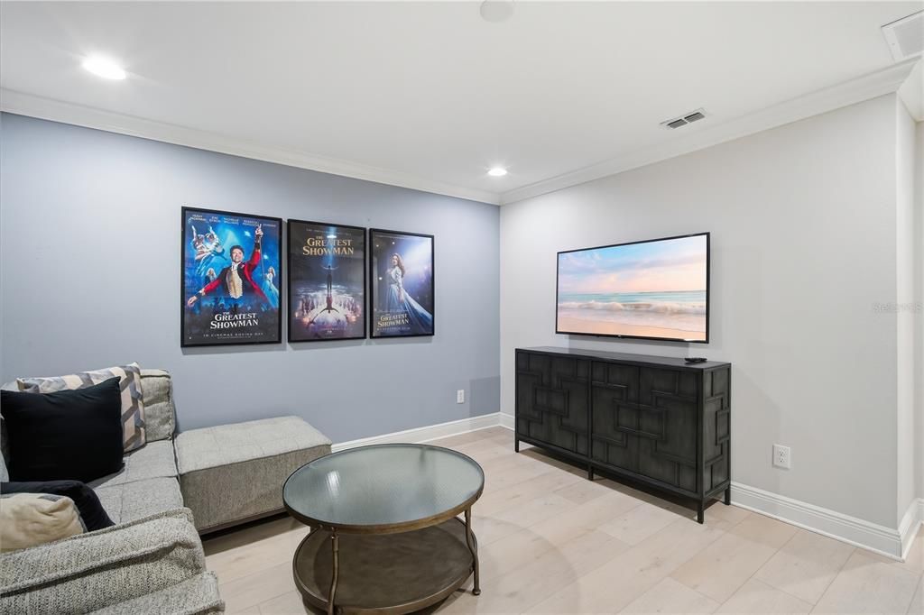 For Sale: $415,000 (3 beds, 2 baths, 1888 Square Feet)