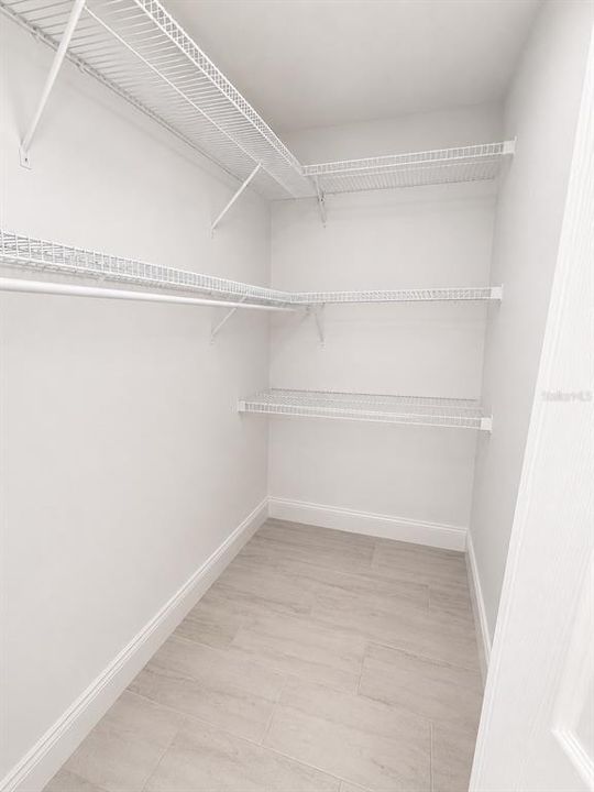 En Venta: $699,000 (4 camas, 2 baños, 2368 Pies cuadrados)