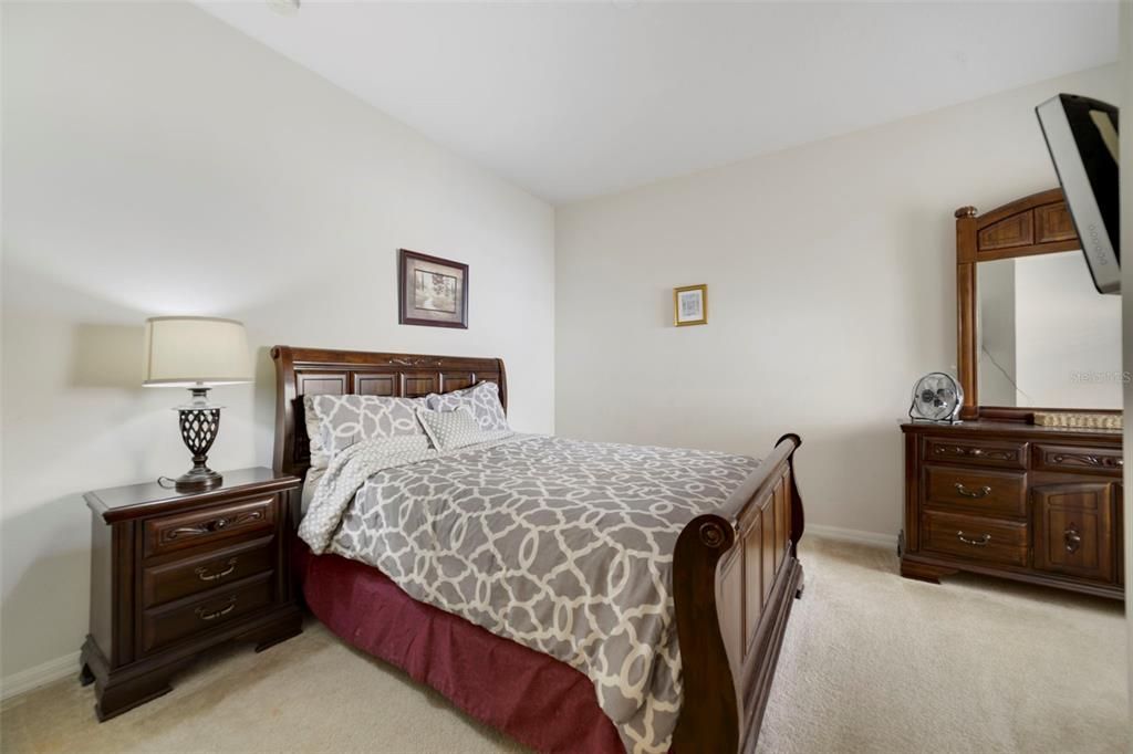 For Sale: $320,000 (3 beds, 2 baths, 1776 Square Feet)