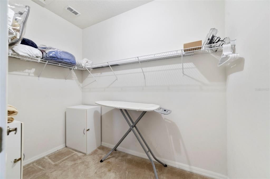 For Sale: $320,000 (3 beds, 2 baths, 1776 Square Feet)