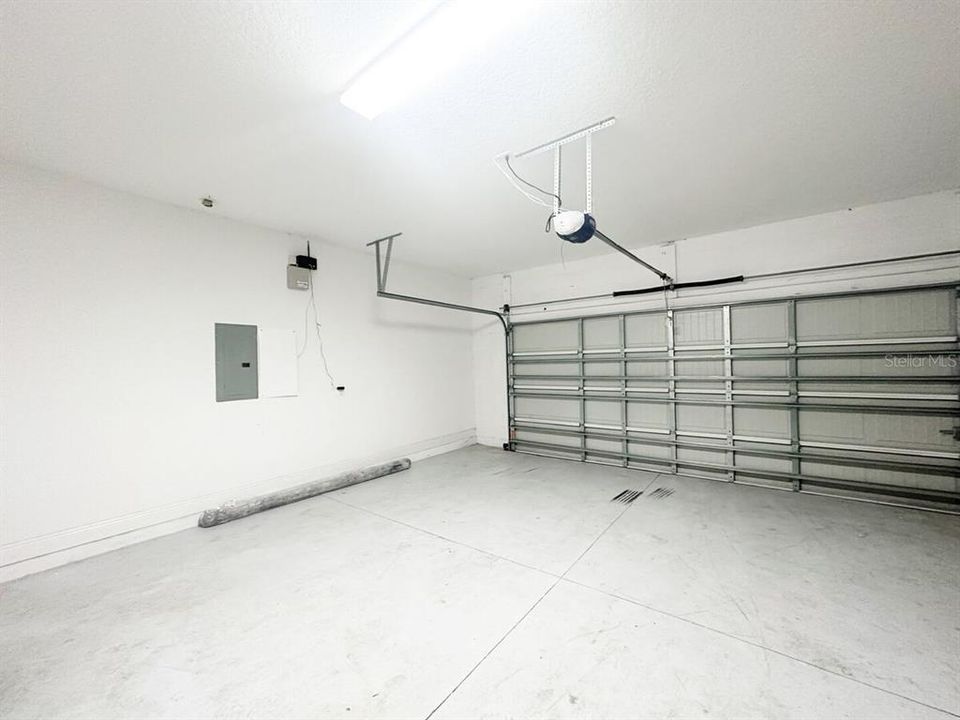 На продажу: $394,900 (4 спален, 4 ванн, 2537 Квадратных фут)