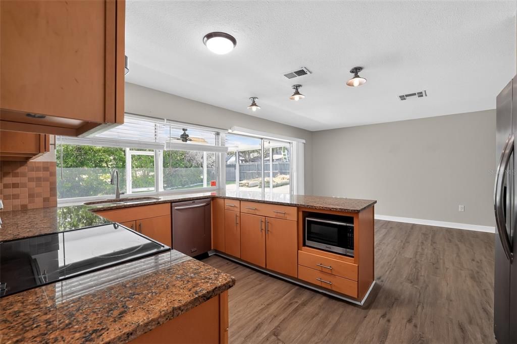 For Sale: $439,900 (3 beds, 2 baths, 1680 Square Feet)