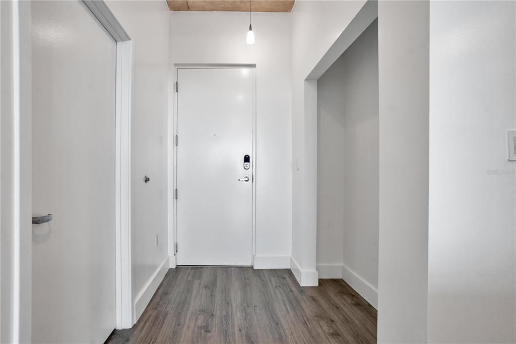 For Rent: $3,900 (2 beds, 2 baths, 1268 Square Feet)
