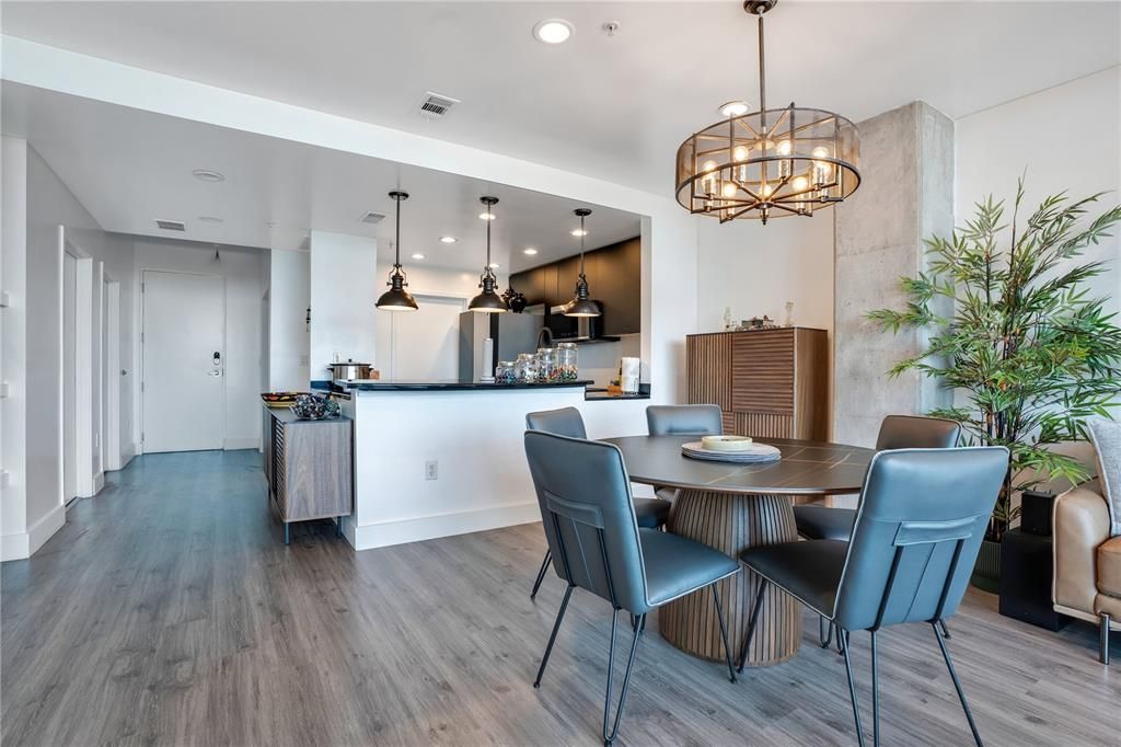 For Rent: $3,900 (2 beds, 2 baths, 1268 Square Feet)