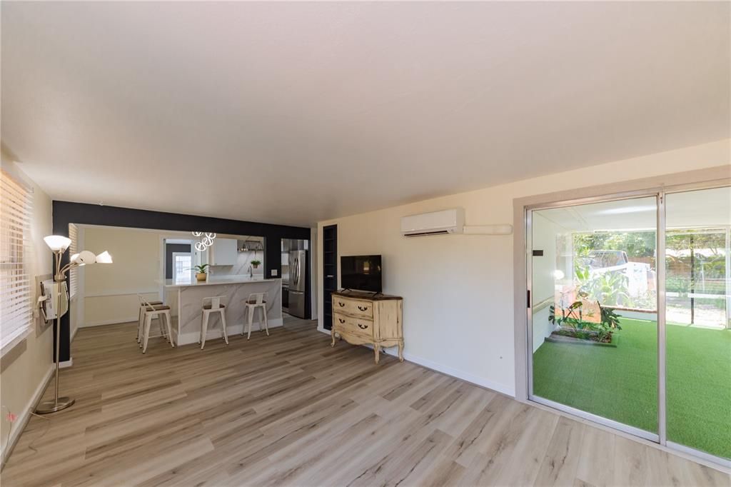 На продажу: $329,000 (3 спален, 2 ванн, 1198 Квадратных фут)