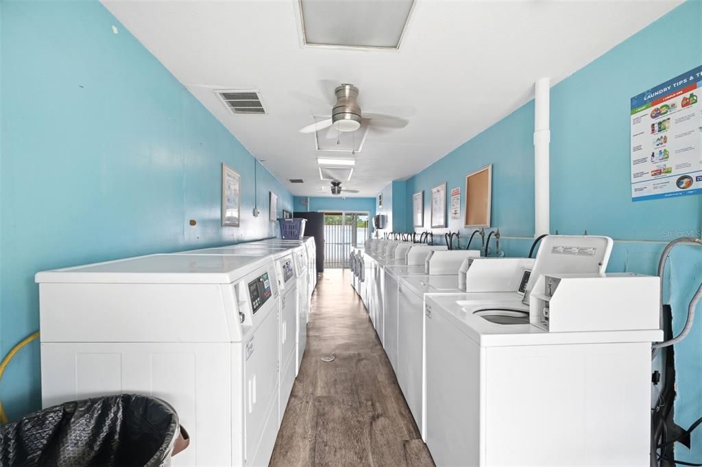 For Sale: $115,000 (1 beds, 1 baths, 600 Square Feet)