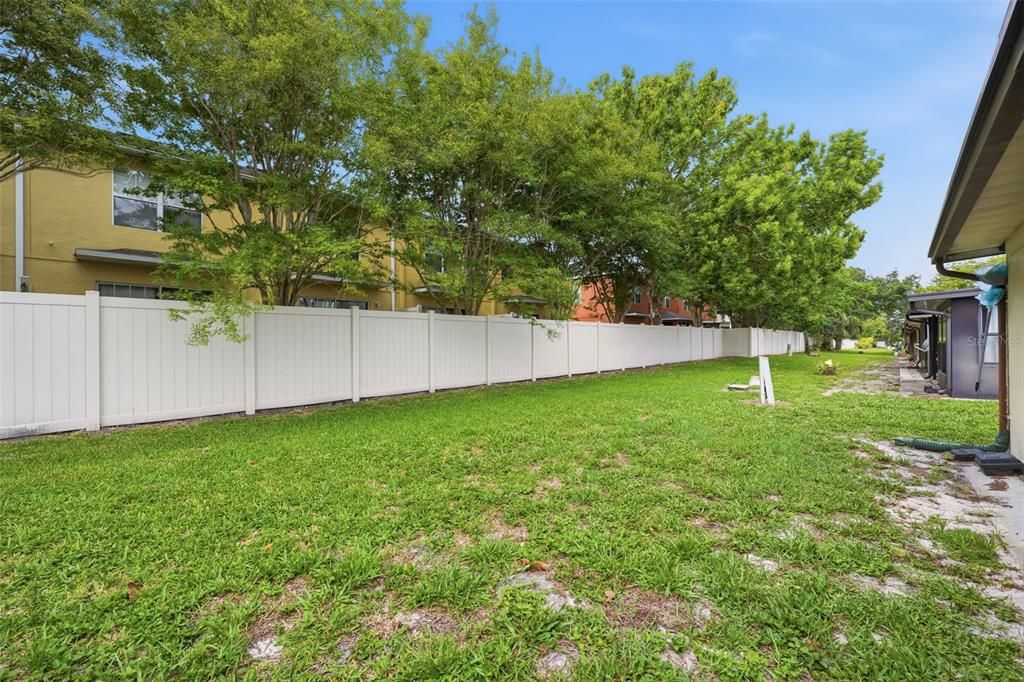For Sale: $115,000 (1 beds, 1 baths, 600 Square Feet)