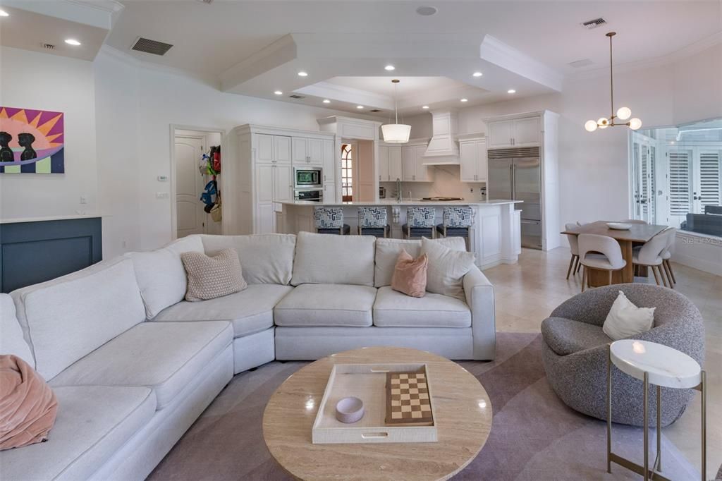 En Venta: $4,900,000 (5 camas, 5 baños, 4961 Pies cuadrados)