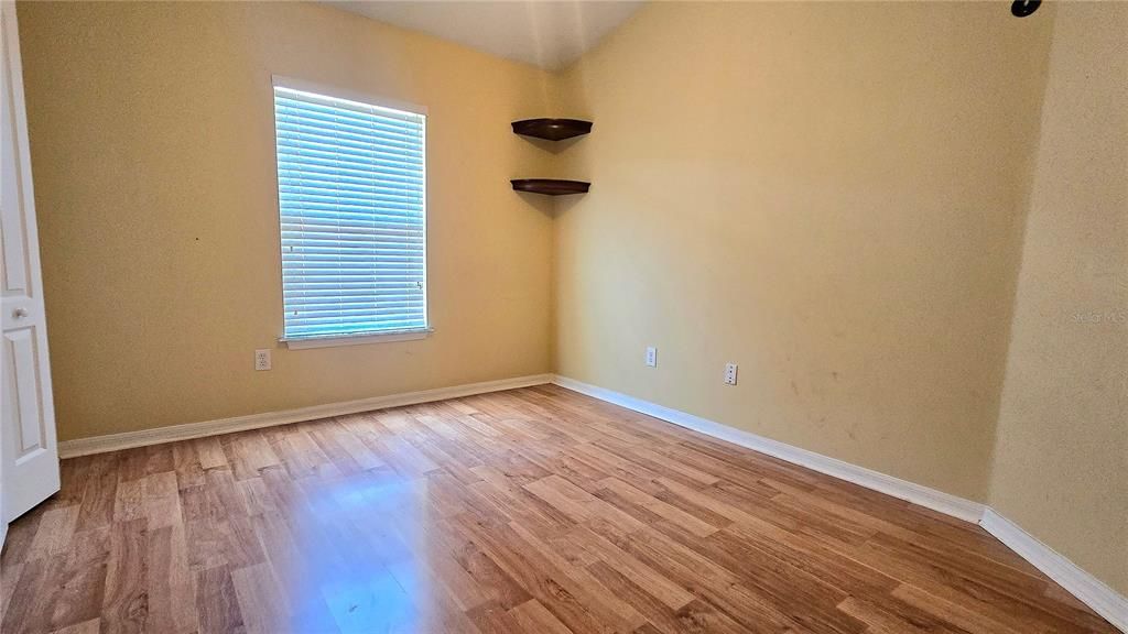 For Rent: $2,195 (3 beds, 2 baths, 1624 Square Feet)