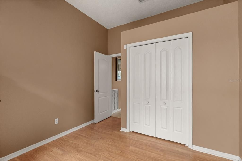 For Sale: $499,900 (3 beds, 3 baths, 2222 Square Feet)