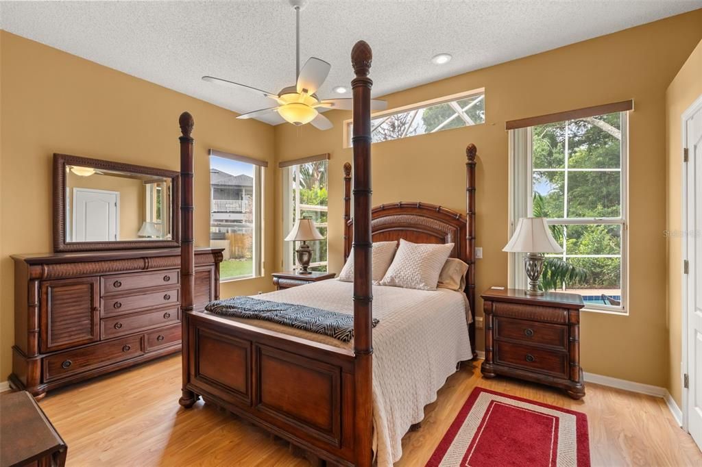 For Sale: $499,900 (3 beds, 3 baths, 2222 Square Feet)
