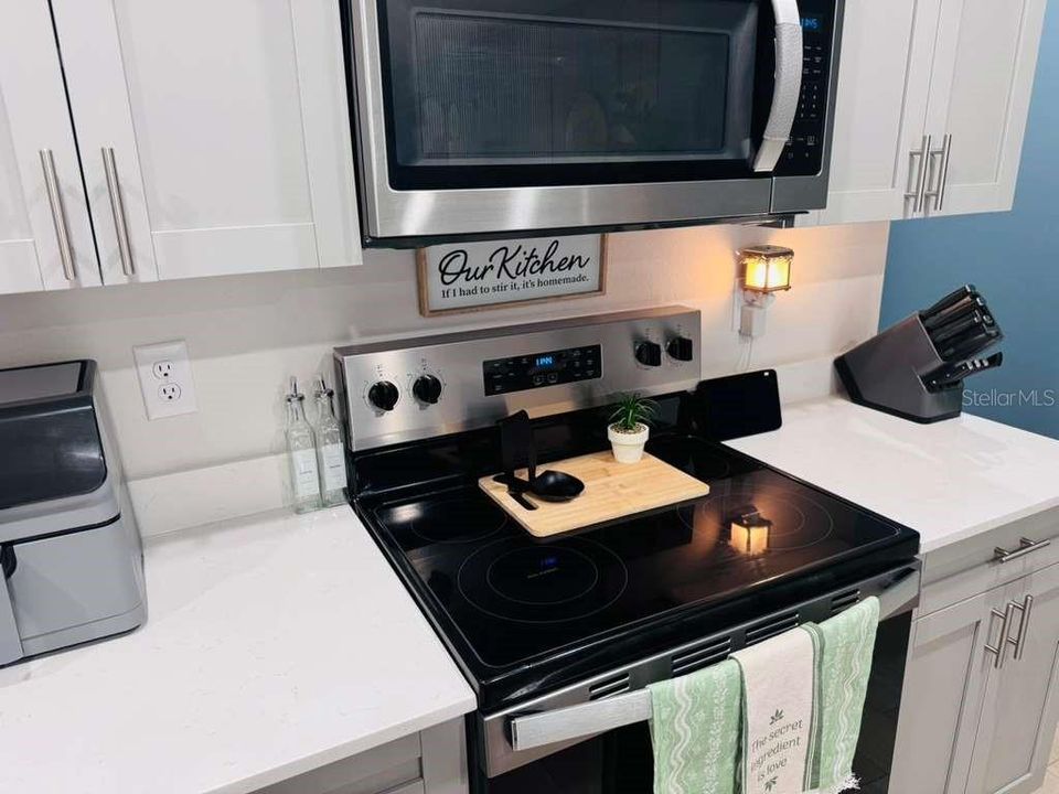 В аренду: $1,950 (3 спален, 2 ванн, 1542 Квадратных фут)