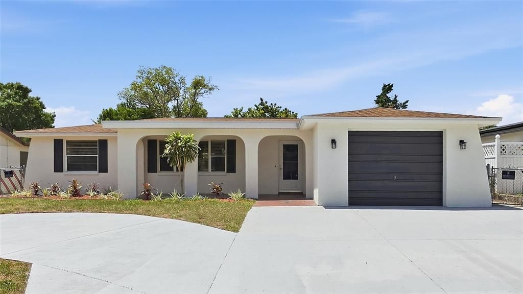 For Sale: $314,900 (3 beds, 2 baths, 1526 Square Feet)