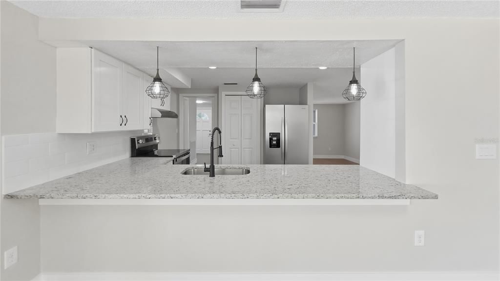 For Sale: $314,900 (3 beds, 2 baths, 1526 Square Feet)
