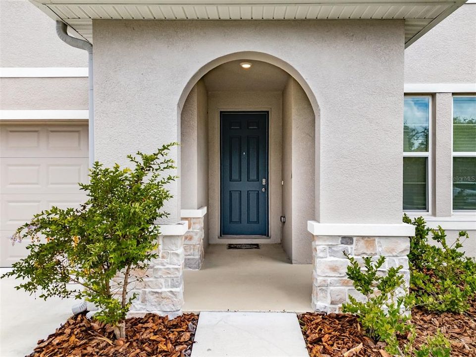 For Sale: $489,900 (5 beds, 3 baths, 2964 Square Feet)