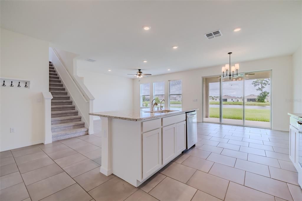 For Sale: $489,900 (5 beds, 3 baths, 2964 Square Feet)