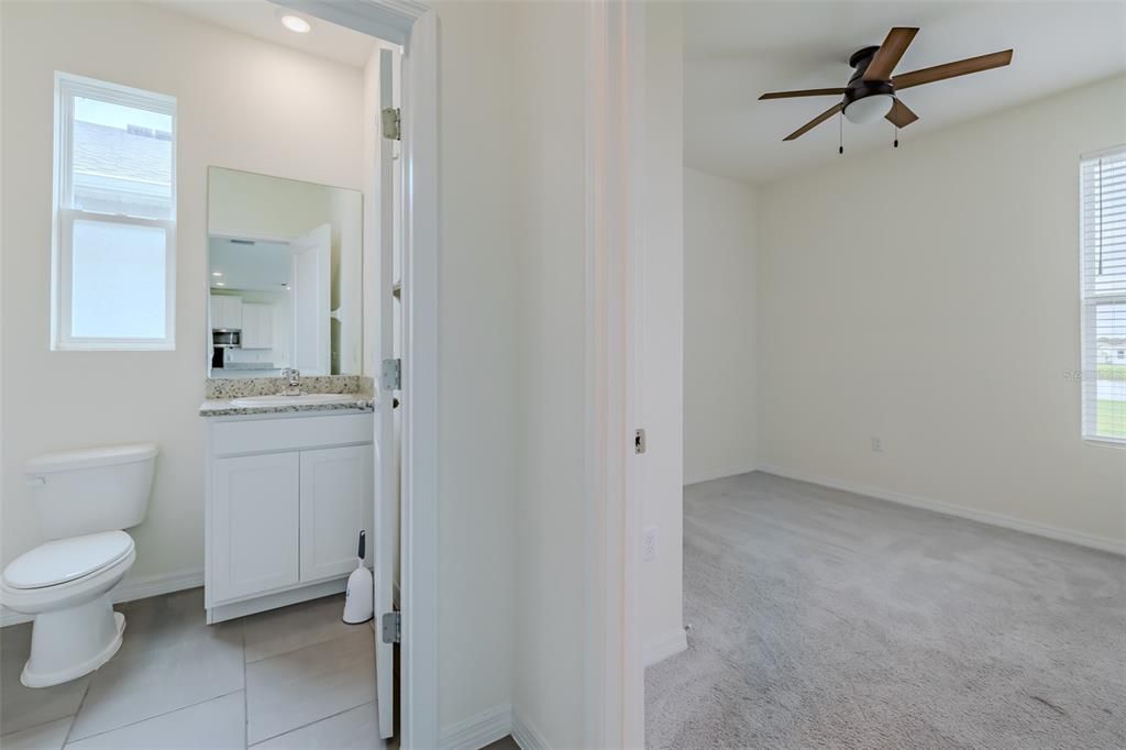 For Sale: $489,900 (5 beds, 3 baths, 2964 Square Feet)
