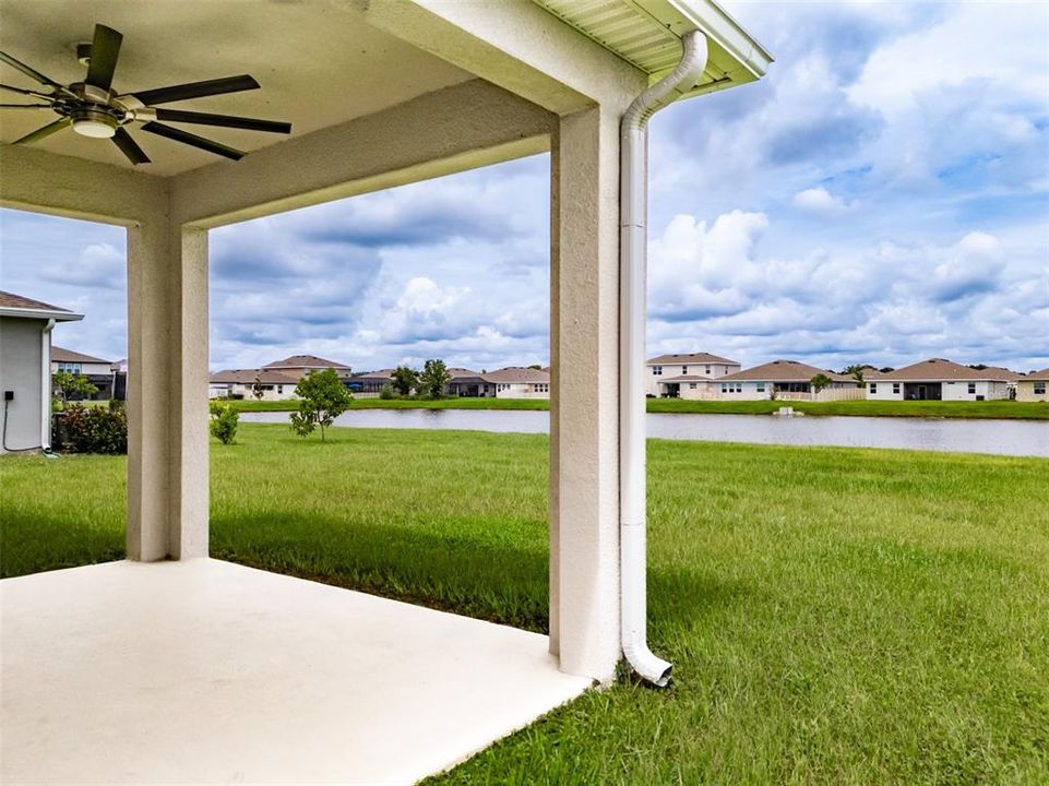 For Sale: $489,900 (5 beds, 3 baths, 2964 Square Feet)