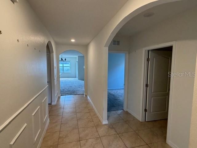 En Venta: $238,500 (3 camas, 2 baños, 1725 Pies cuadrados)