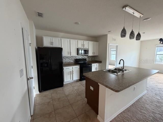 En Venta: $238,500 (3 camas, 2 baños, 1725 Pies cuadrados)