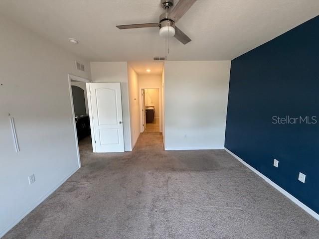 En Venta: $238,500 (3 camas, 2 baños, 1725 Pies cuadrados)