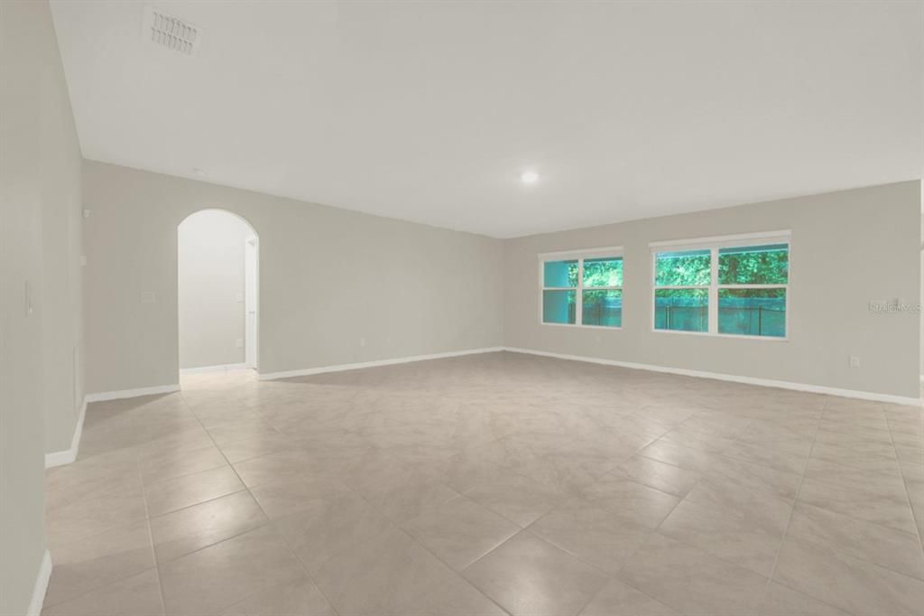 En Venta: $489,900 (3 camas, 2 baños, 2319 Pies cuadrados)