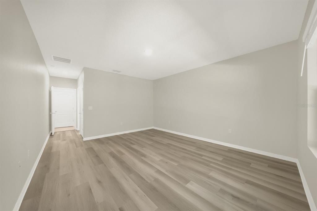 En Venta: $489,900 (3 camas, 2 baños, 2319 Pies cuadrados)