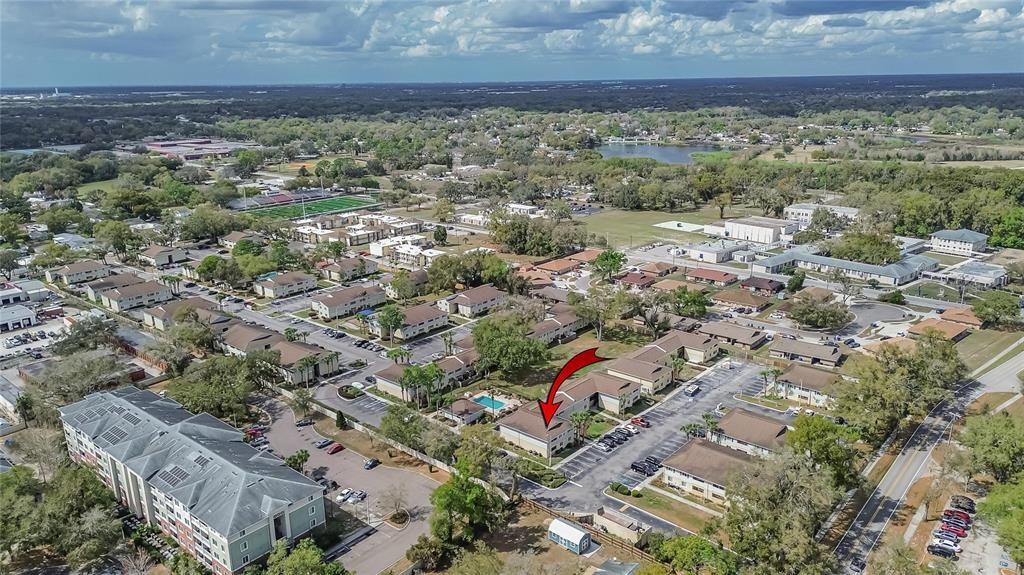 На продажу: $146,900 (2 спален, 2 ванн, 918 Квадратных фут)