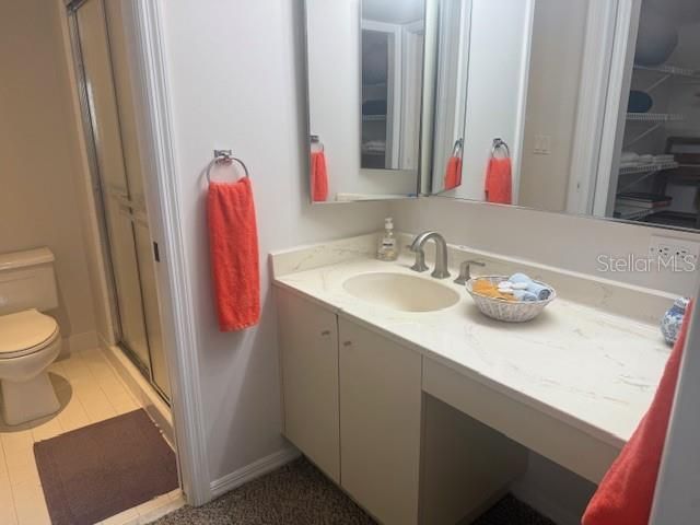 For Sale: $327,900 (2 beds, 2 baths, 1238 Square Feet)