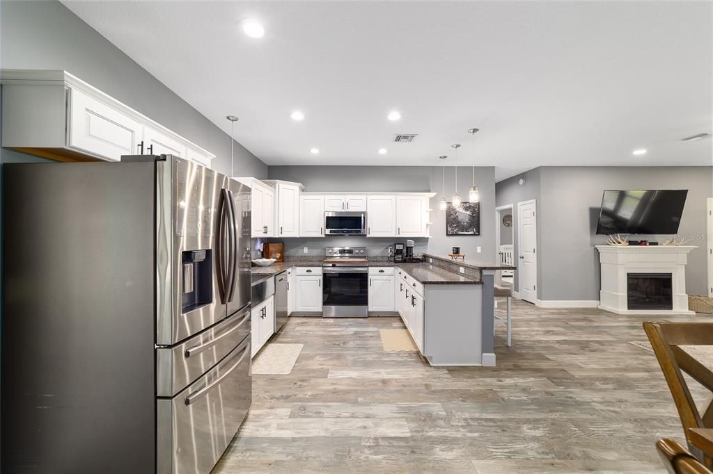 For Sale: $479,900 (3 beds, 2 baths, 1530 Square Feet)