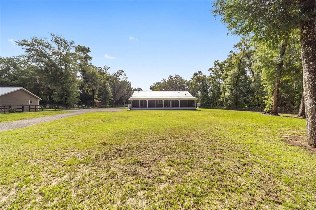 For Sale: $479,900 (3 beds, 2 baths, 1530 Square Feet)
