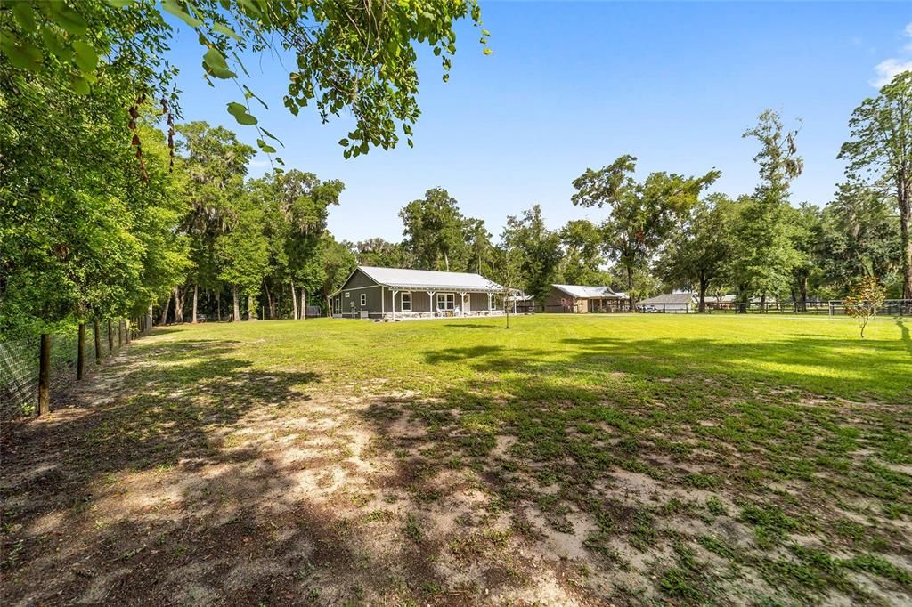For Sale: $479,900 (3 beds, 2 baths, 1530 Square Feet)