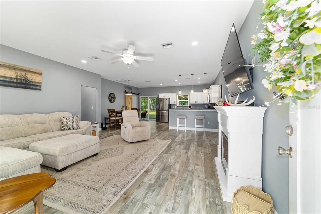 For Sale: $479,900 (3 beds, 2 baths, 1530 Square Feet)
