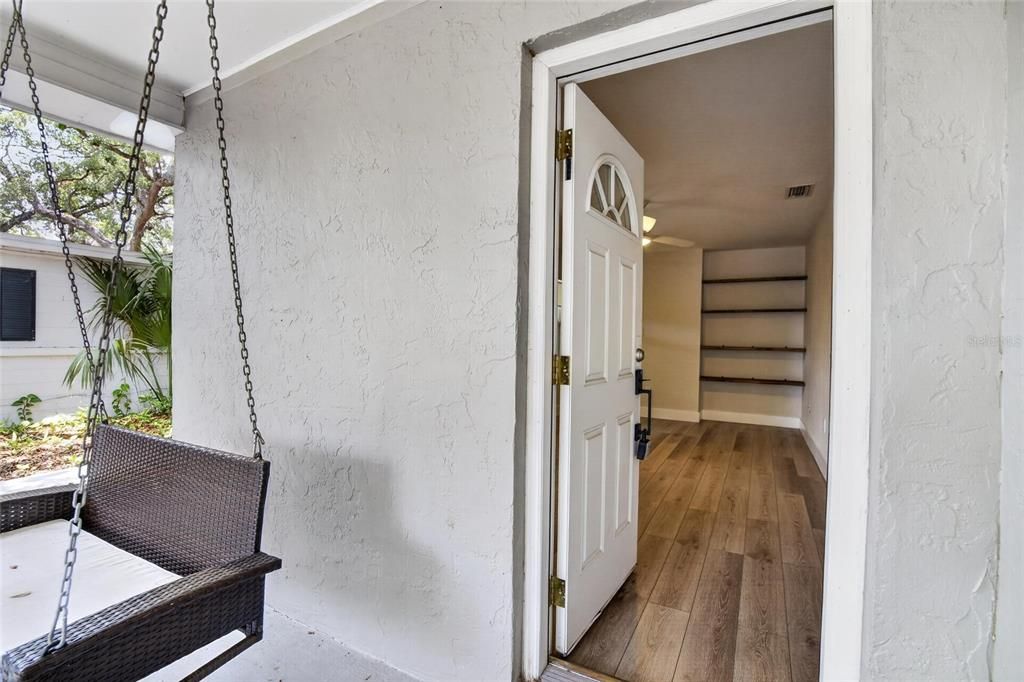 For Sale: $563,000 (3 beds, 2 baths, 1474 Square Feet)