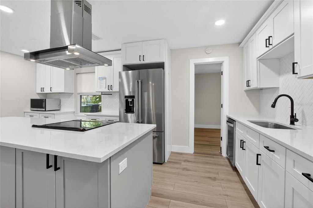 For Sale: $563,000 (3 beds, 2 baths, 1474 Square Feet)